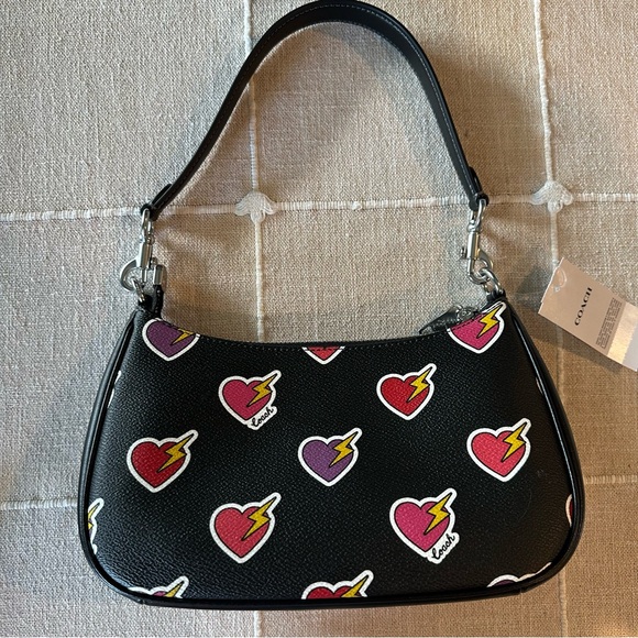 NWT Coach | Teri Shoulder Bag Optional Crossbody With Heart Bolt Print $350 - Picture 6 of 9